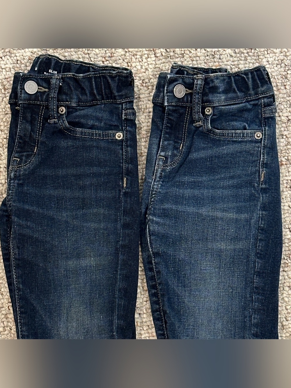 Bundle of 2 Slim 360 stretch jeans for boys from Old Navy. Size 5